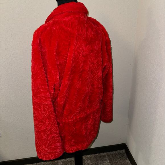 Vintage Duffel Outdoor Women’s Size Medium Red Fuzzy Jacket Button Up w Pockets - Picture 2 of 7